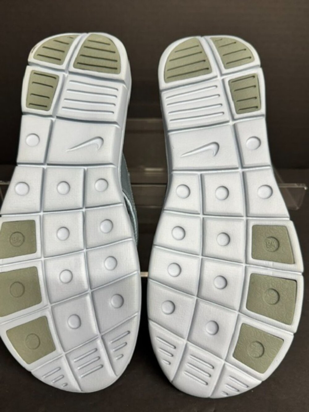Nike Women's Ultra Comfort Thong Sandals - Picture 3 of 5